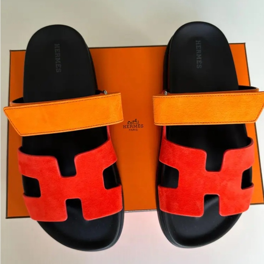 Hermes-Suede Goatskin Womens Chypre Sandals Rouge Ecarlate